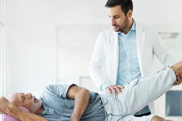 Hip Replacement Surgery: What to Expect at an ASC